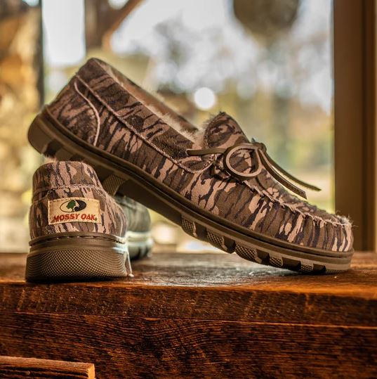 All-New BoneZZZ Bottomland Flex Slipper Offers the Ultimate in Comfort and  Traction