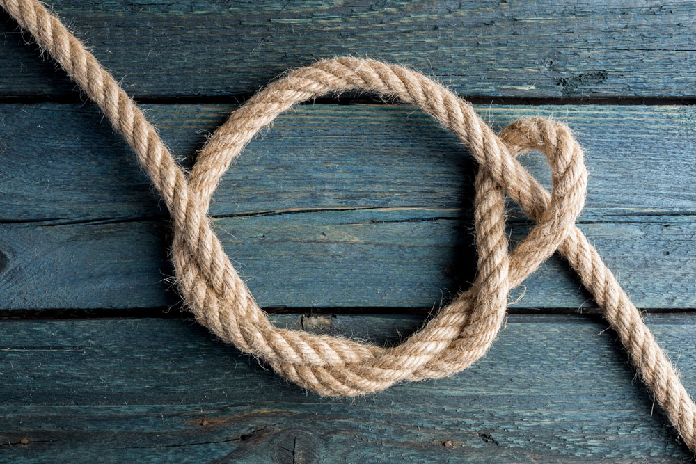 The Only Fishing Knot You Need - The Uni Knot 